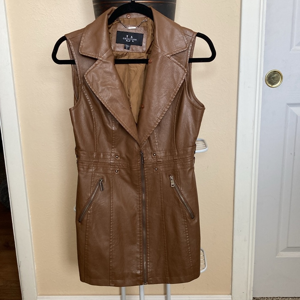NWOT Coalition LA vegan leather sleeveless jacket brown S